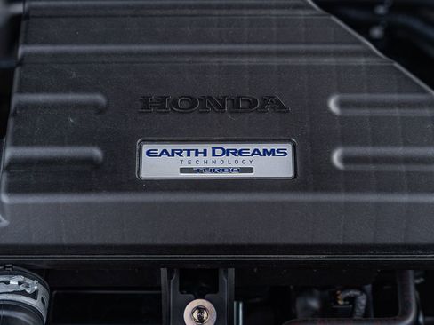 Used 2017 Honda CR-V Touring image 21
