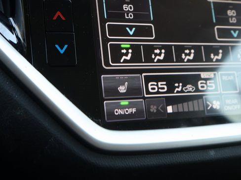 Used 2023 Subaru Ascent Limited image 38