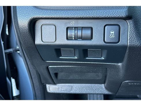 Used 2013 Subaru Impreza 2.0i Limited image 30