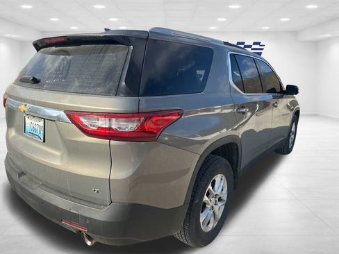 Used 2018 Chevrolet Traverse LT image 8