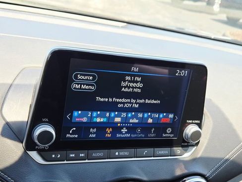 Used 2025 Nissan Sentra SV FWD image 23