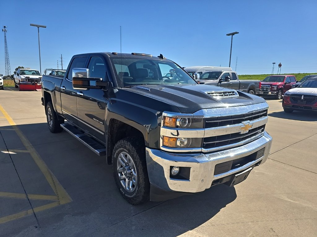 Used 2019 Chevrolet Silverado 2500 LTZ w/ Duramax Plus Package AWD/4WD image 3