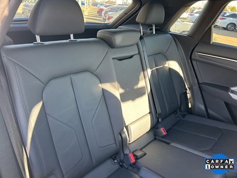 Used 2024 Audi Q3 2.0T Premium image 21