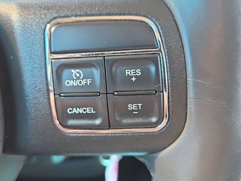 Used 2016 Jeep Patriot High Altitude AWD/4WD image 23
