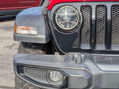 Used 2022 Jeep Wrangler Sport AWD/4WD image 10