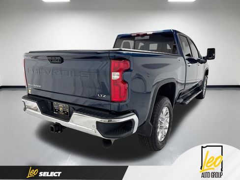 Used 2021 Chevrolet Silverado 2500 LTZ w/ LTZ Plus Package AWD/4WD image 7