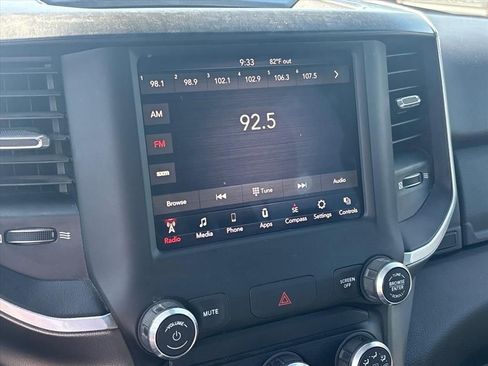 Used 2019 RAM 1500 Big Horn AWD/4WD image 29