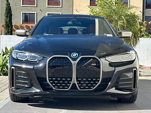 Used 2023 BMW i4 M50 w/ Premium Package image 8