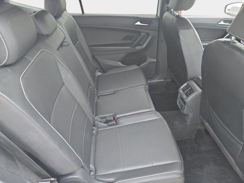 Used 2021 Volkswagen Tiguan SE R-Line FWD image 13