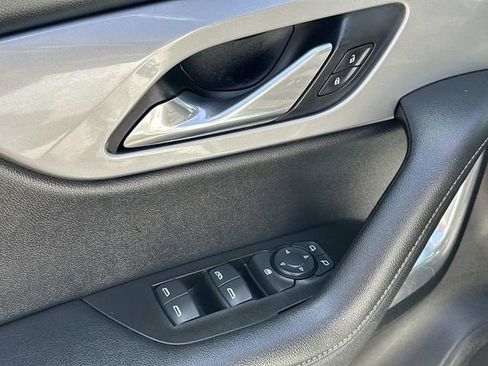 Used 2020 Chevrolet Blazer LT FWD image 15