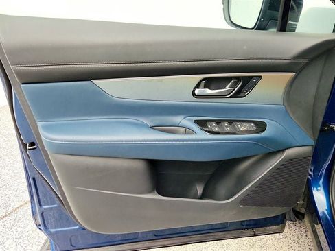 Used 2025 Nissan Murano Platinum w/ Cargo Package AWD/4WD image 11