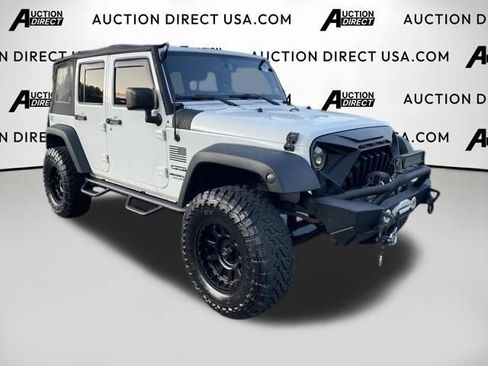 Used 2016 Jeep Wrangler Unlimited Sport w/ Quick Order Package 23S AWD/4WD image 23