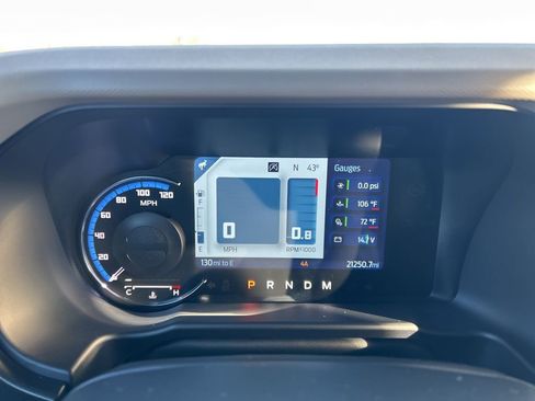 Used 2023 Ford Bronco Wildtrak image 28