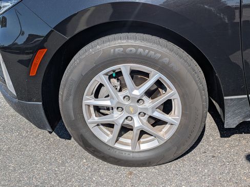 Used 2023 Chevrolet Equinox LT image 10