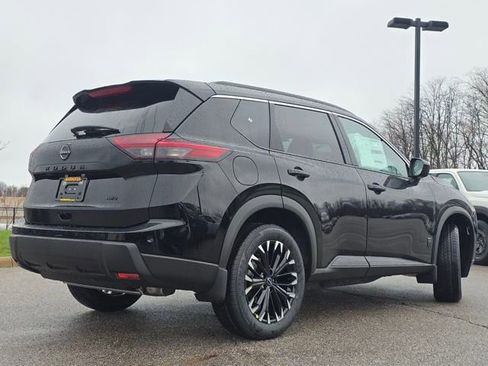 New 2026 Nissan Rogue SV image 11