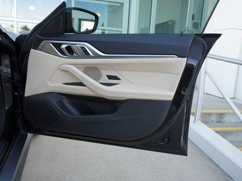 Used 2023 BMW i4 eDrive35 w/ Premium Package image 16