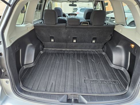Used 2018 Subaru Forester 2.5i Premium w/ All-Weather Package AWD/4WD image 6