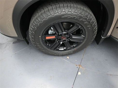 New 2026 Nissan Rogue SV image 39