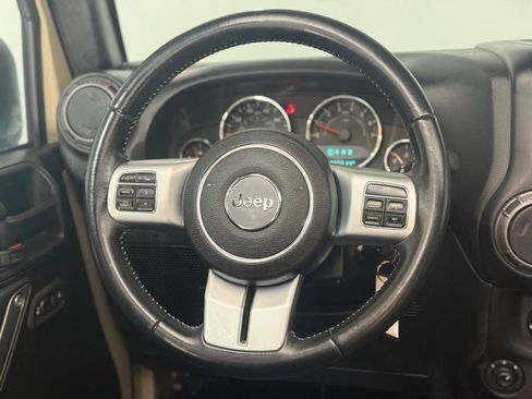 Used 2017 Jeep Wrangler Unlimited Sport AWD/4WD image 14
