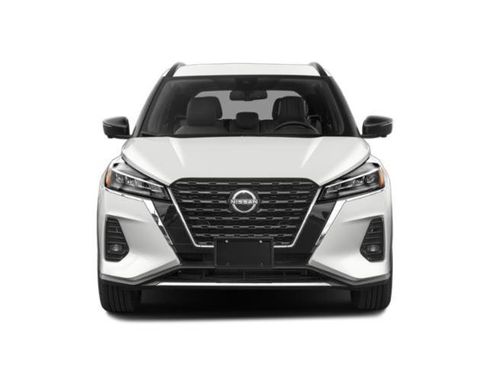 Used 2024 Nissan Kicks SR w/ SR Premium Package FWD image 7