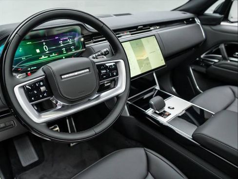 New 2026 Land Rover Range Rover SE image 16