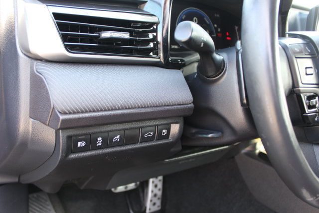 Certified 2025 Toyota Camry SE FWD image 49