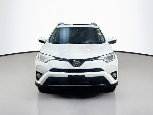 Used 2017 Toyota RAV4 XLE w/ Carpet Mat Package AWD/4WD image 3