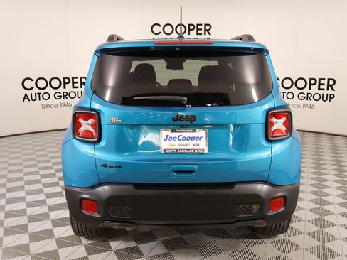 Used 2022 Jeep Renegade Altitude image 22