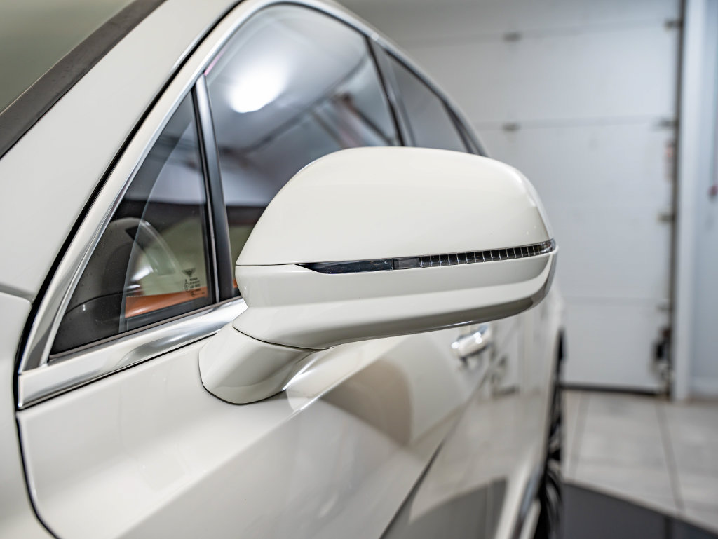 Used 2022 Bentley Bentayga AWD/4WD image 9