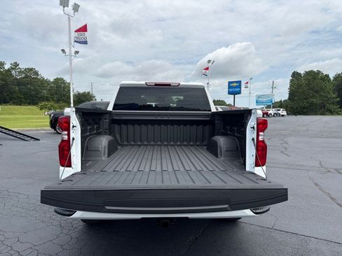 New 2026 Chevrolet Silverado 1500 Custom w/ LPO, Dark Essentials Package RWD image 5