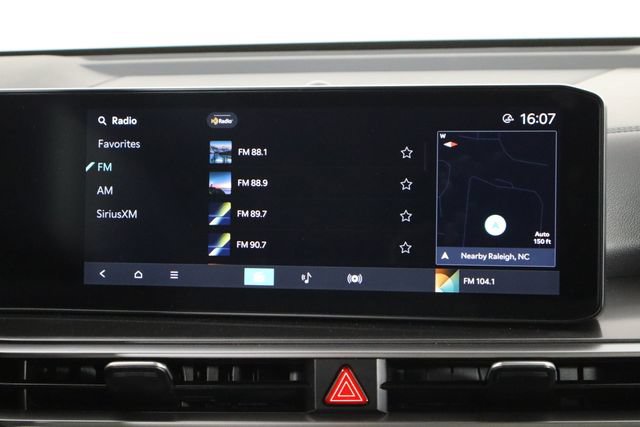Used 2025 Kia Sorento EX FWD image 29
