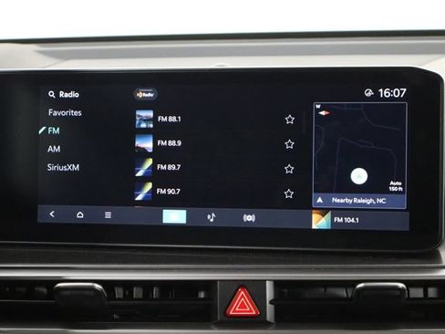 Used 2025 Kia Sorento EX FWD image 29