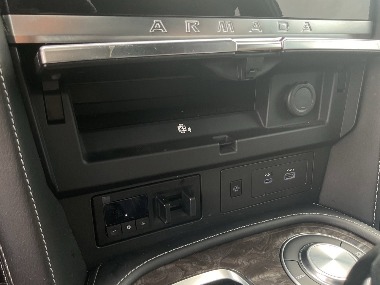 Used 2023 Nissan Armada Platinum w/ Cargo Package RWD image 30