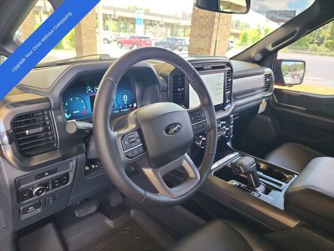 Used 2025 Ford F150 Lariat w/ Equipment Group 501A Mid AWD/4WD image 10