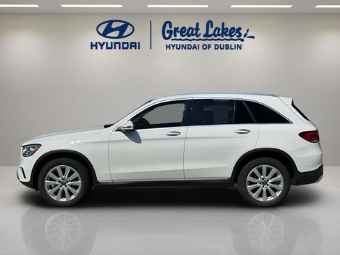 Used 2020 Mercedes-Benz GLC 300 4MATIC image 2