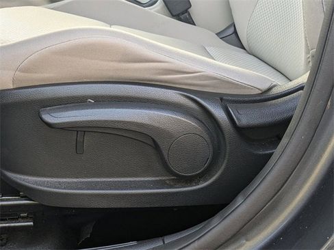 Used 2021 Kia Soul LX image 18