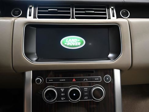 Used 2017 Land Rover Range Rover HSE AWD/4WD image 23