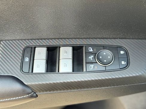 Used 2023 Mitsubishi Outlander SE AWD/4WD image 23