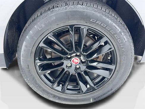 Used 2020 Jaguar F-PACE Prestige image 53