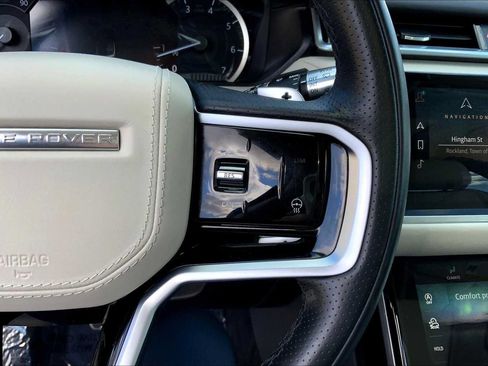 Certified 2022 Land Rover Range Rover Velar R-Dynamic S AWD/4WD image 24