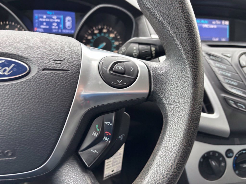 Used 2013 Ford Focus SE FWD image 13