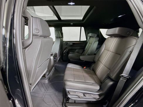 New 2026 Chevrolet Tahoe High Country AWD/4WD image 19
