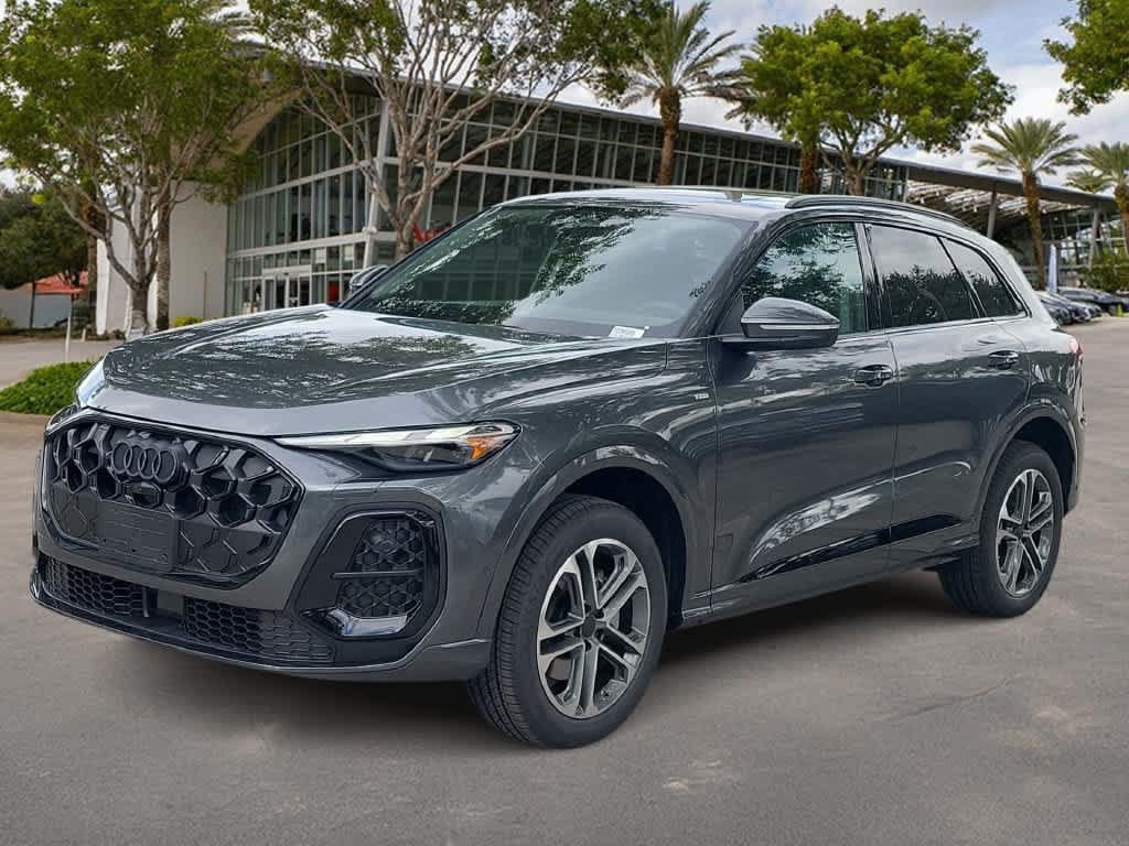 New 2026 Audi Q5 2.0T AWD/4WD image 1