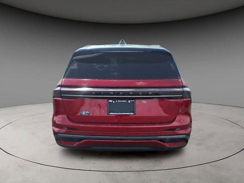 New 2026 Lincoln Nautilus Reserve w/ Jet Appearance Package AWD/4WD image 7