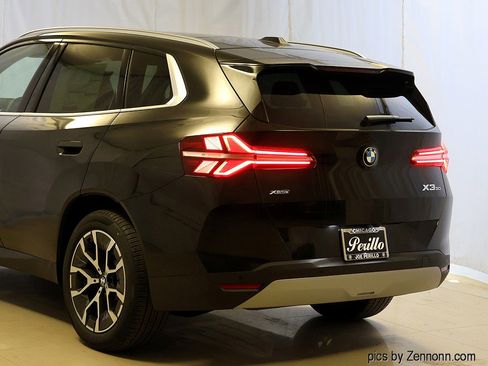 New 2026 BMW X3 xDrive30 w/ Premium Package image 8