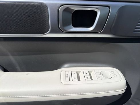 Used 2024 Hyundai Santa Fe SEL FWD image 23