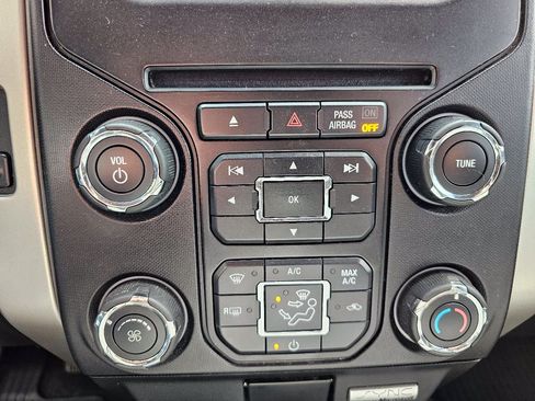 Used 2013 Ford F150 XLT w/ Luxury Equipment Group AWD/4WD image 15