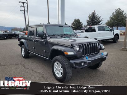 Used 2020 Jeep Gladiator Sport w/ Quick Order Package 24S