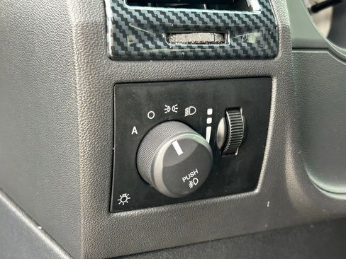 Used 2009 Dodge Challenger SRT8 w/ SRT Option Group II image 58