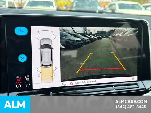 Used 2025 Volkswagen Atlas Cross Sport SE image 34